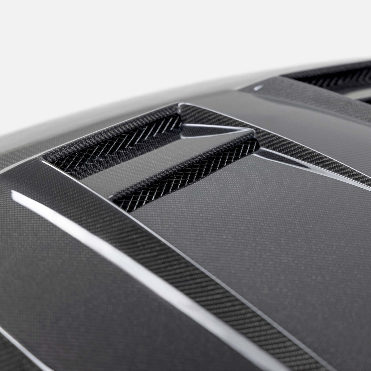 Seibon DV-Style Carbon Fibre Hood