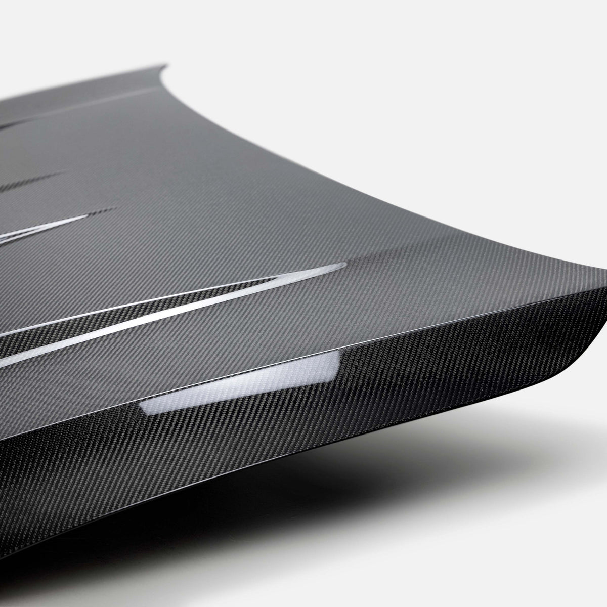 Seibon DV-Style Carbon Fibre Hood