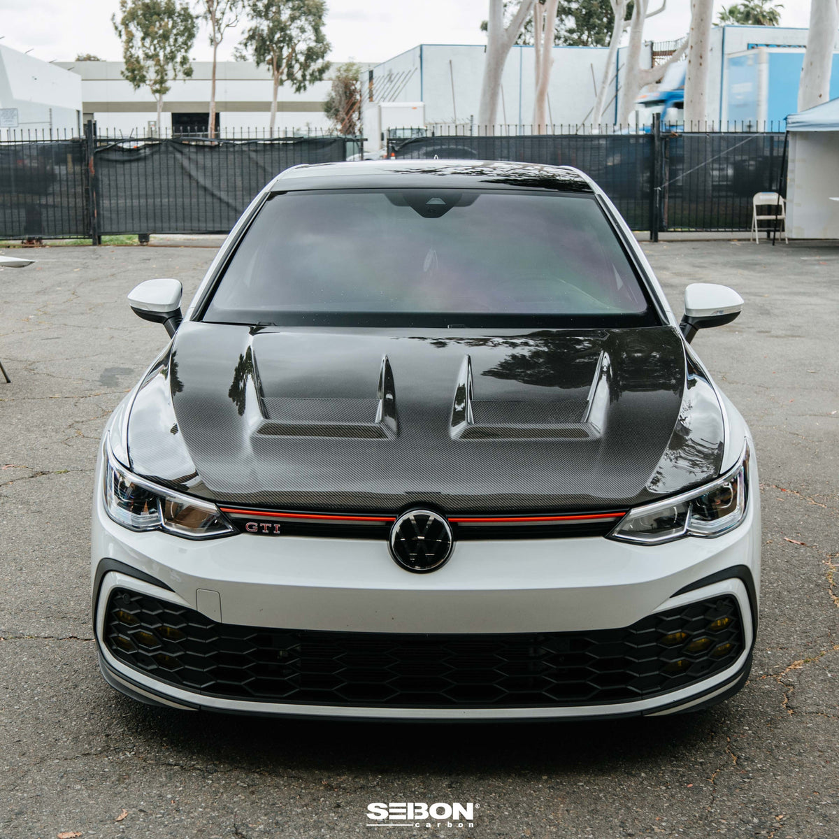 Seibon DV-Style Carbon Fibre Hood