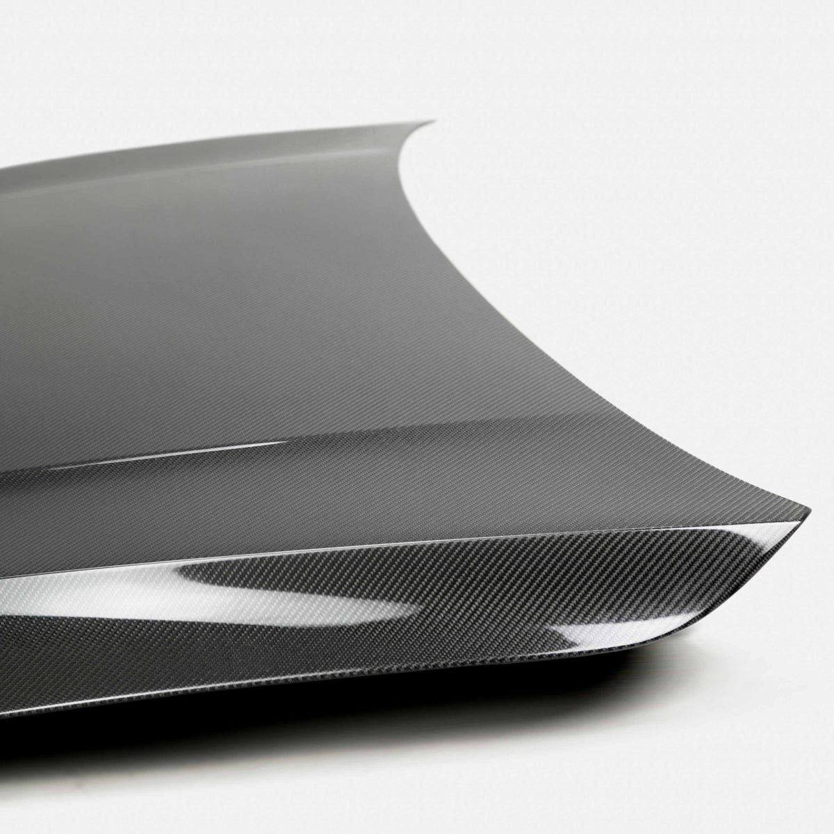 Seibon OE-Style Carbon Fibre Hood
