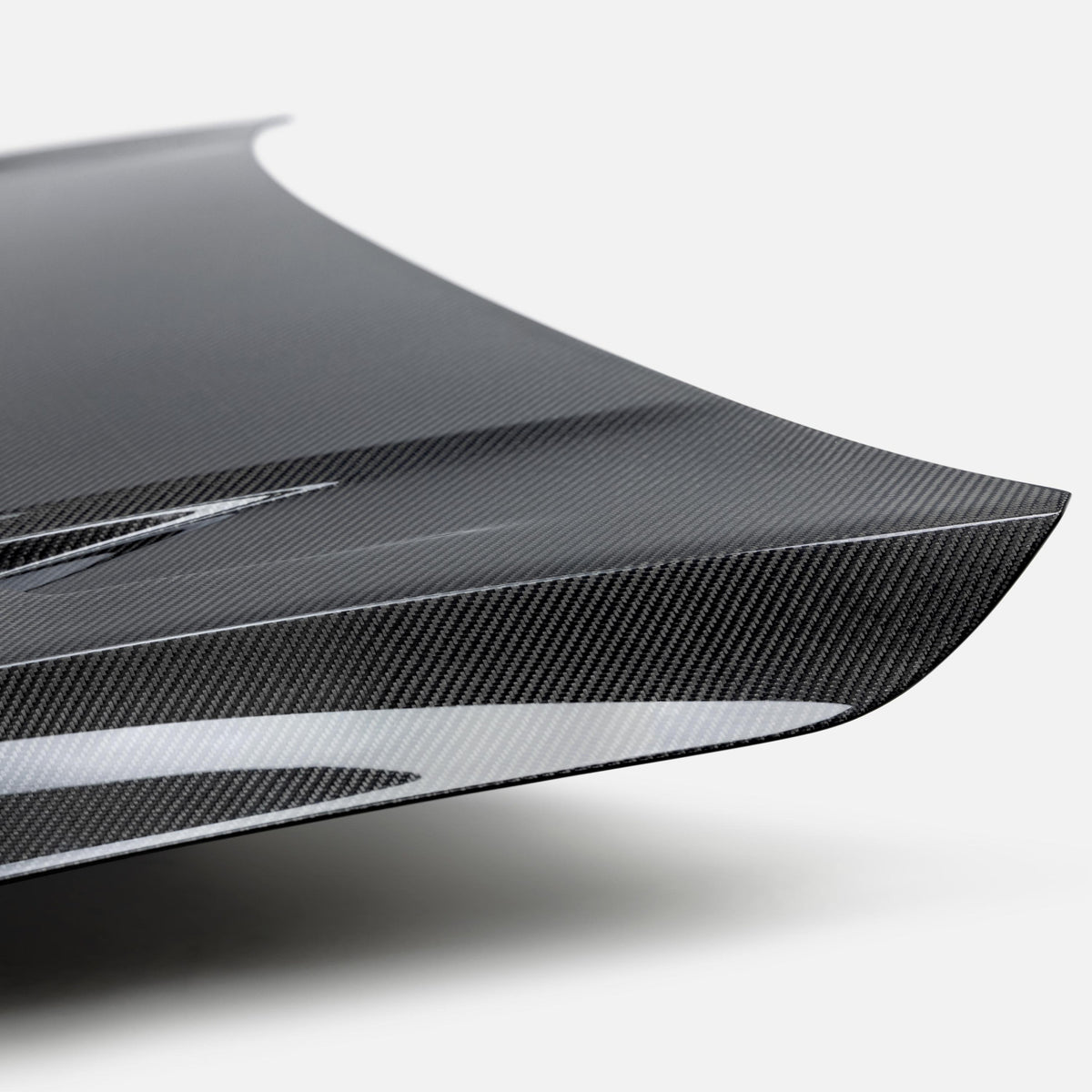 Seibon TM-Style Carbon Fibre Hood