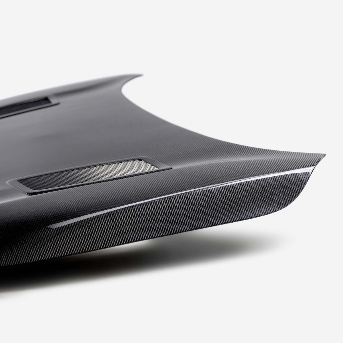 Seibon GT-Style Double Sided Carbon Fibre Hood