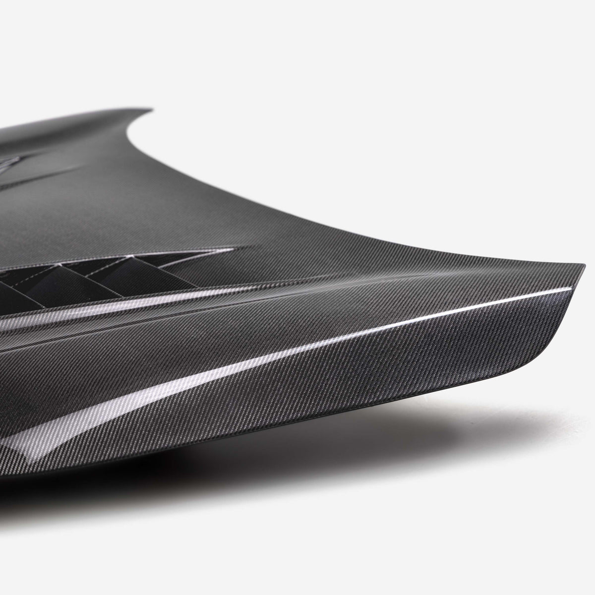 Seibon TV-Style Double Sided Carbon Fibre Hood