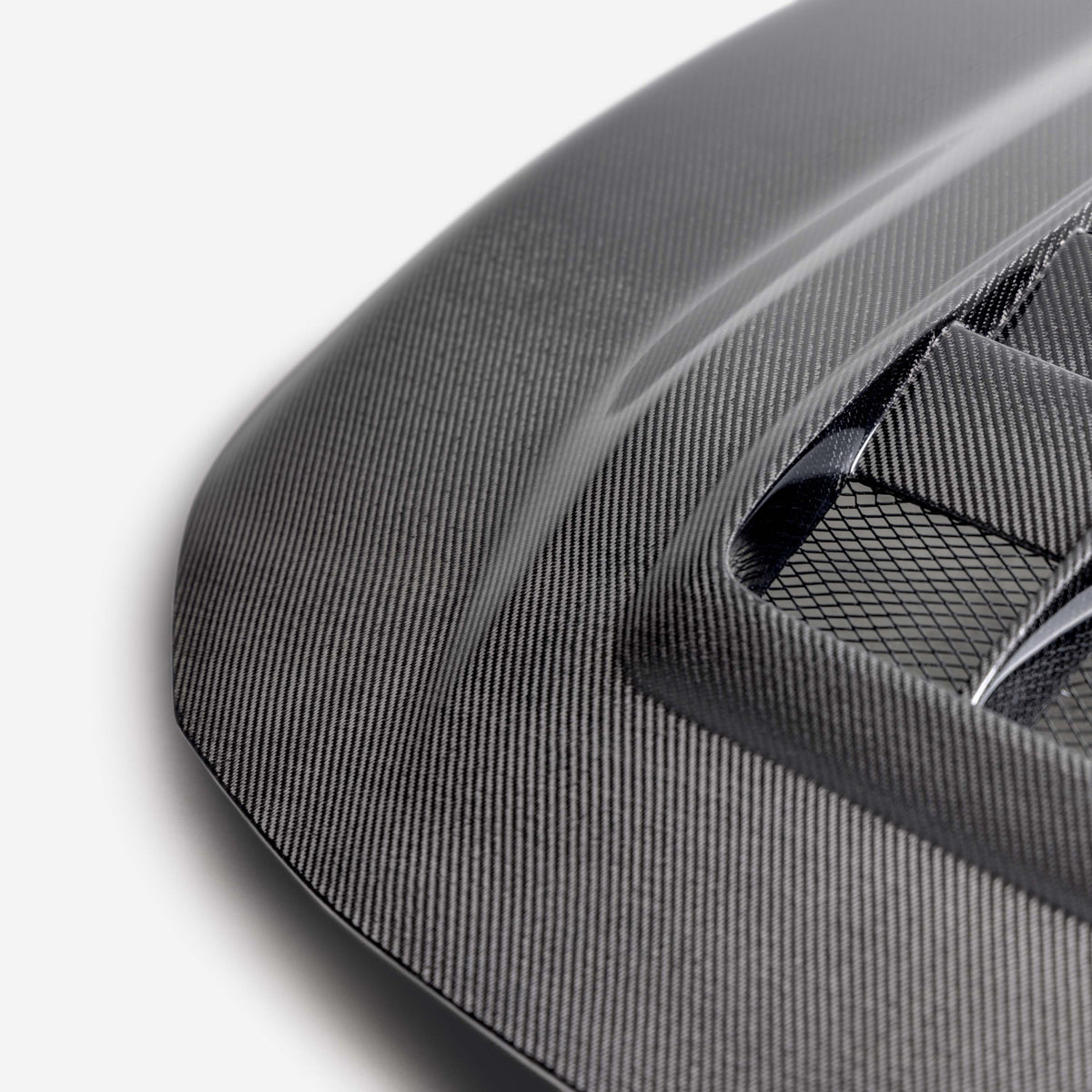 Seibon TV-Style Double-Sided Carbon Fibre Hood