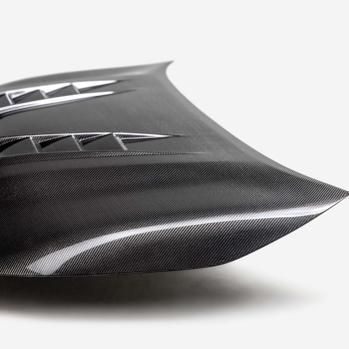 Seibon TV-Style Double-Sided Carbon Fibre Hood
