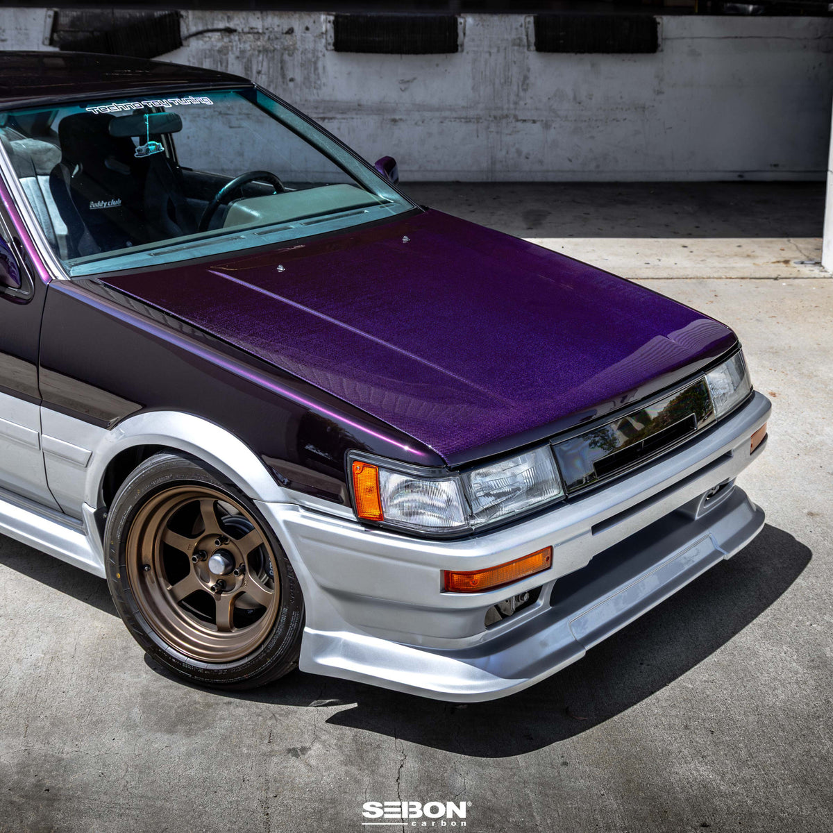 Seibon OE-Style Carbon Fibre Hood