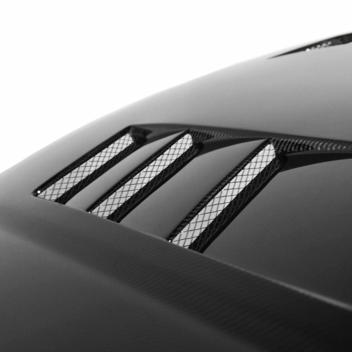 Seibon TS-Style Carbon Fibre Hood