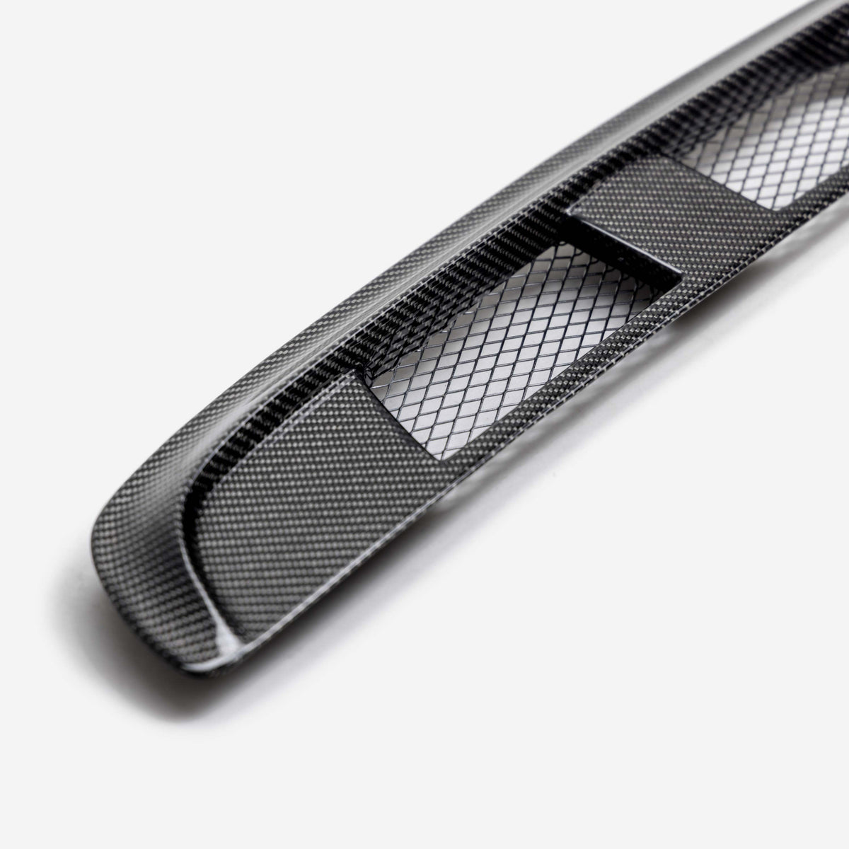 Seibon TV-Style Carbon Fibre Hood Vent
