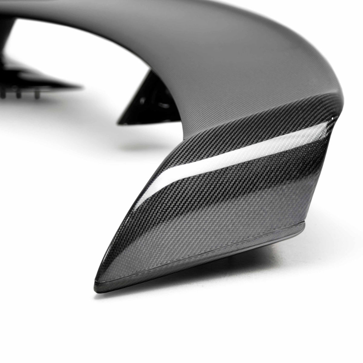 Seibon VS-Style Carbon Fibre Rear Spoiler