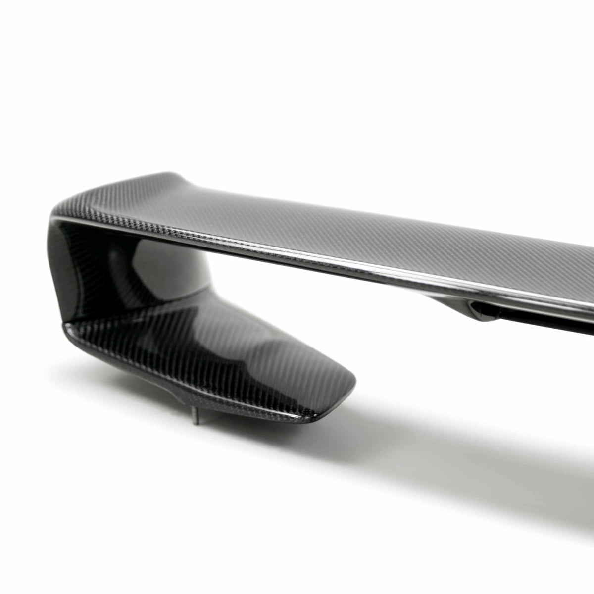 Seibon VS-Style Carbon Fibre Rear Spoiler
