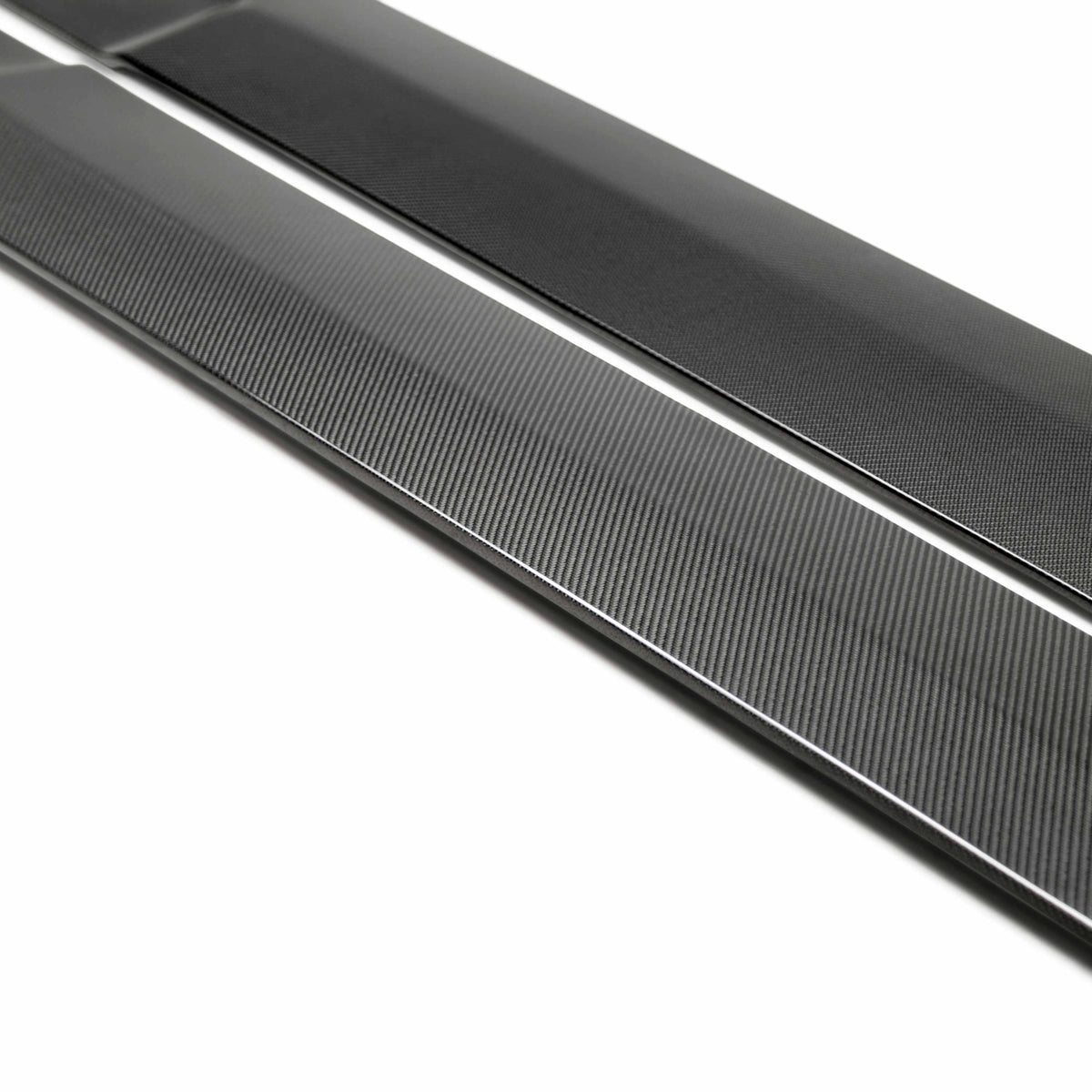 Seibon TB-Style Carbon Fibre Side Skirts