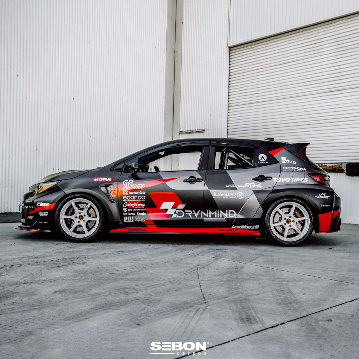 Seibon MB-Style Carbon Fibre Side Skirts
