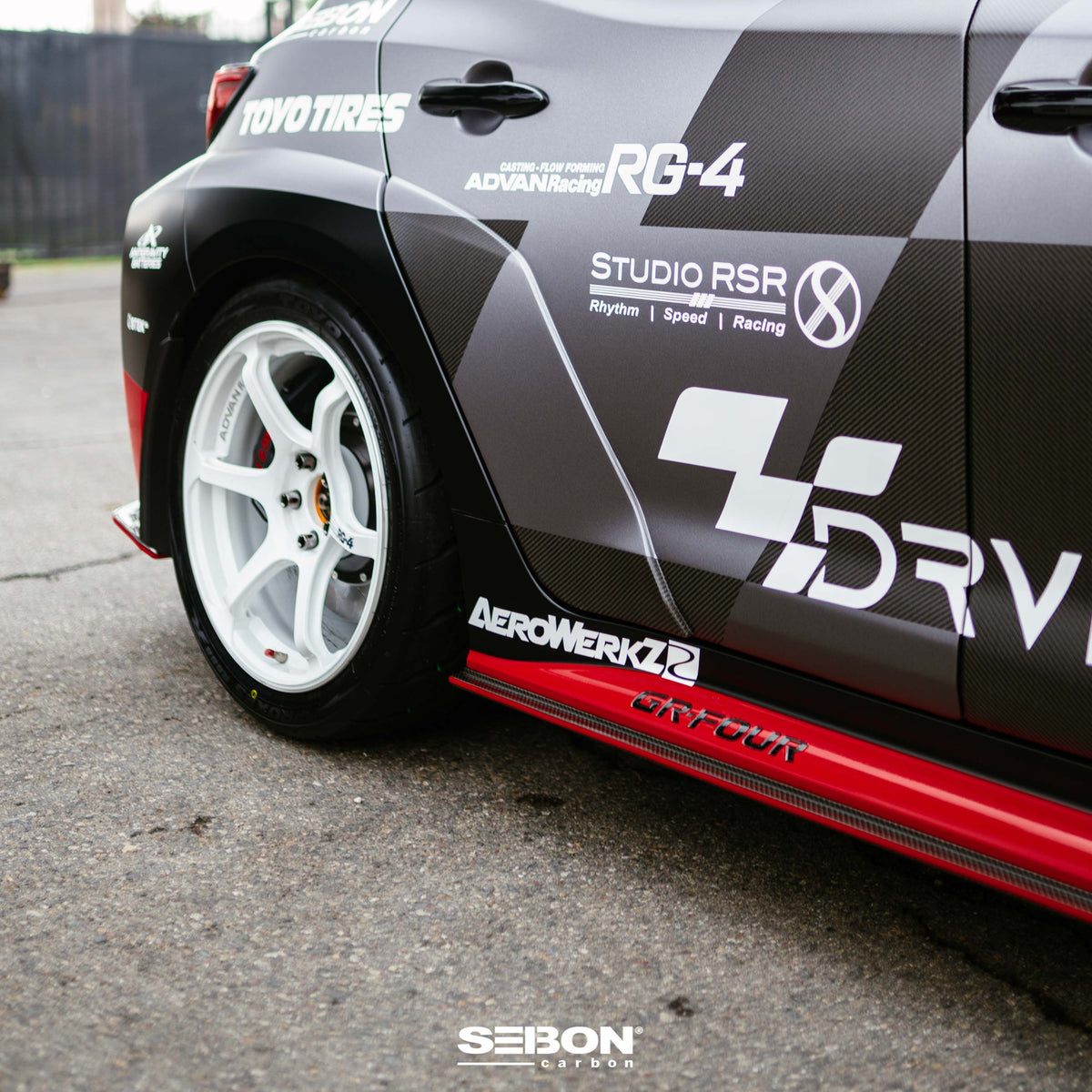 Seibon MB-Style Carbon Fibre Side Skirts