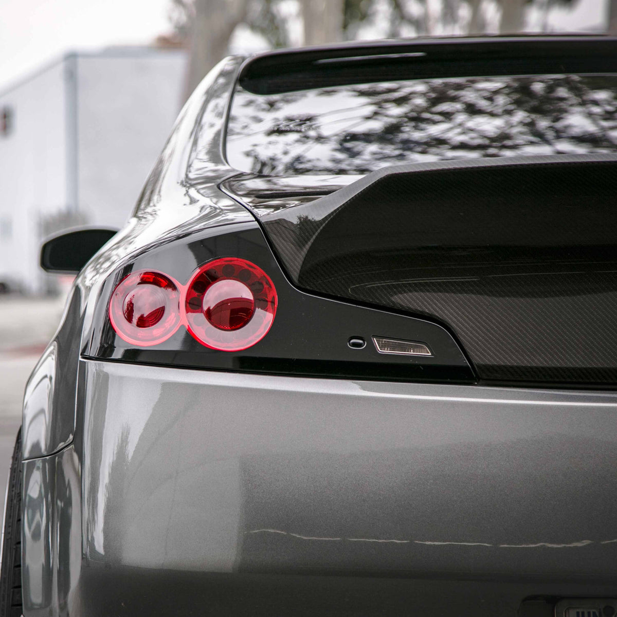 Seibon C-Style Carbon Fibre Trunk Lid
