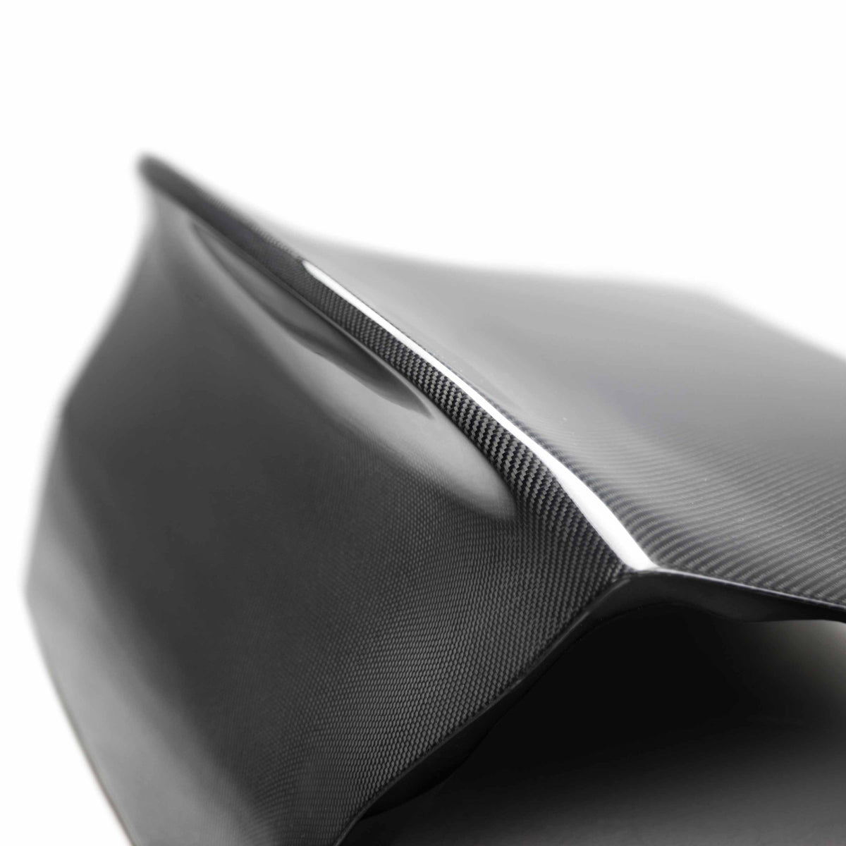 Seibon CSL-Style Carbon Fibre Trunk Lid