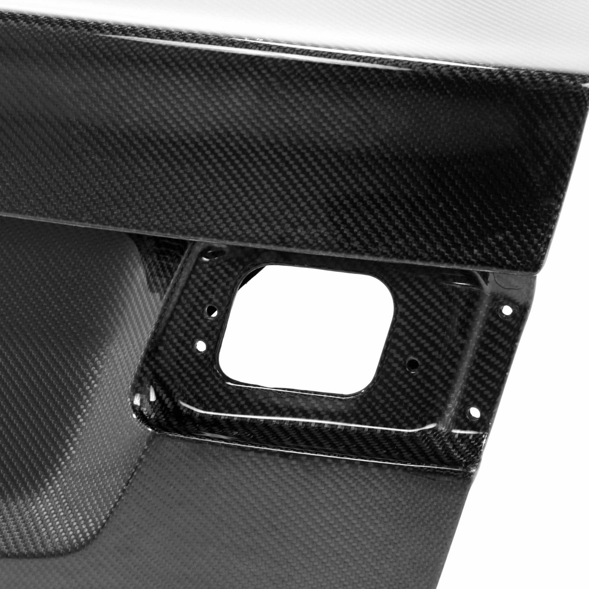 Seibon OE-Style Carbon Fibre Trunk Lid