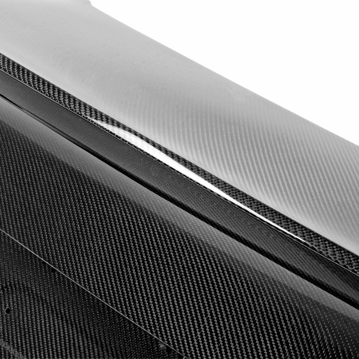 Seibon CSL-Style Carbon Fibre Trunk (Shaved)