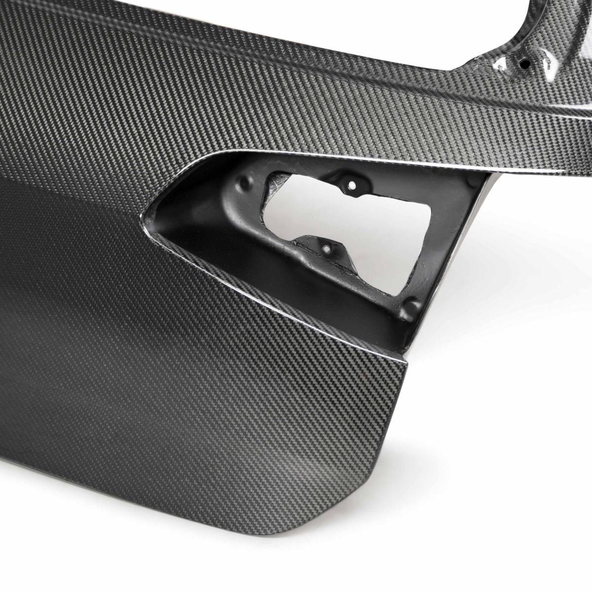 Seibon OE-Style Carbon Fibre Trunk