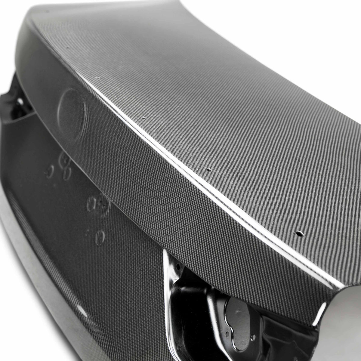 Seibon OE-Style Carbon Fibre Trunk Lid