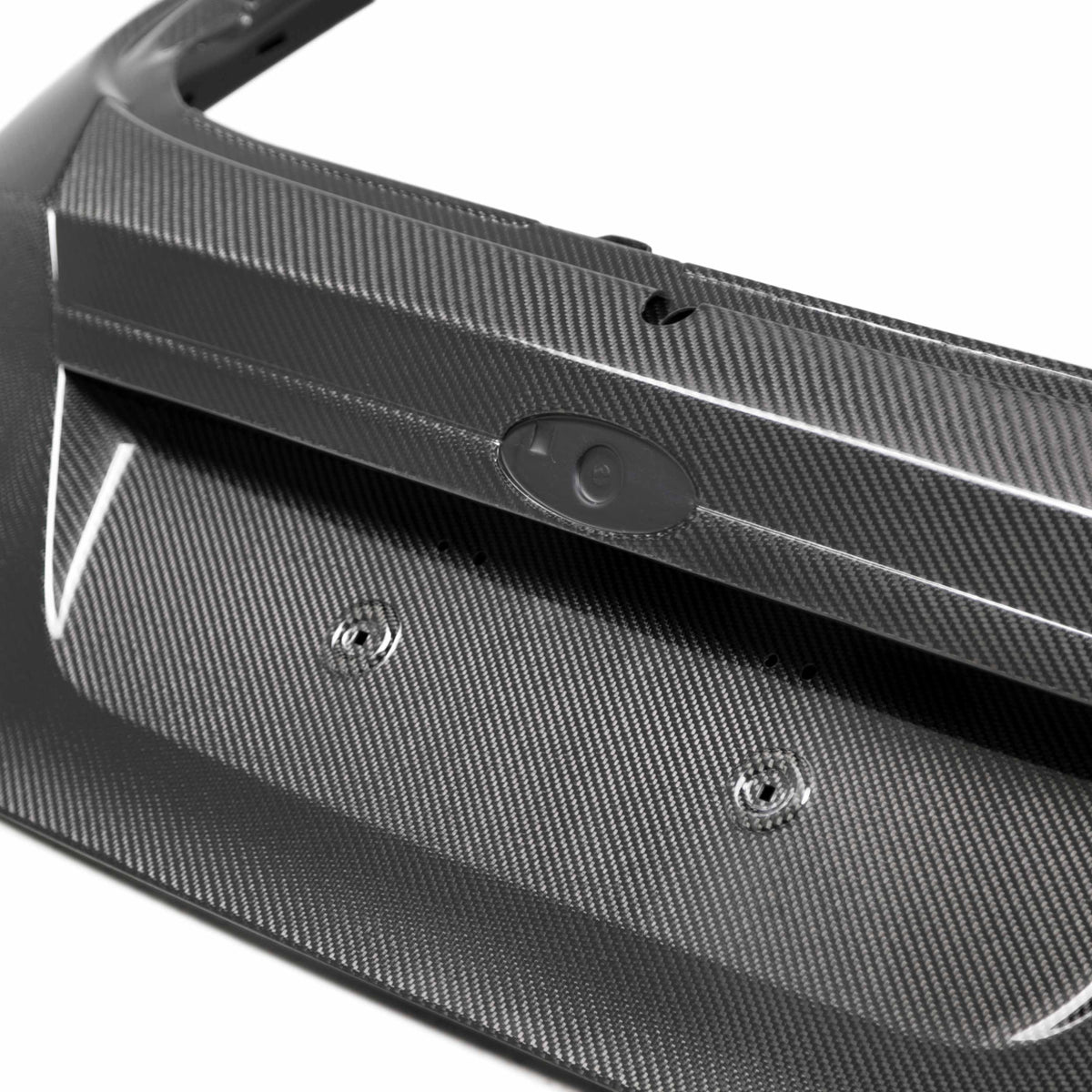Seibon OE-Style Carbon Fibre Trunk