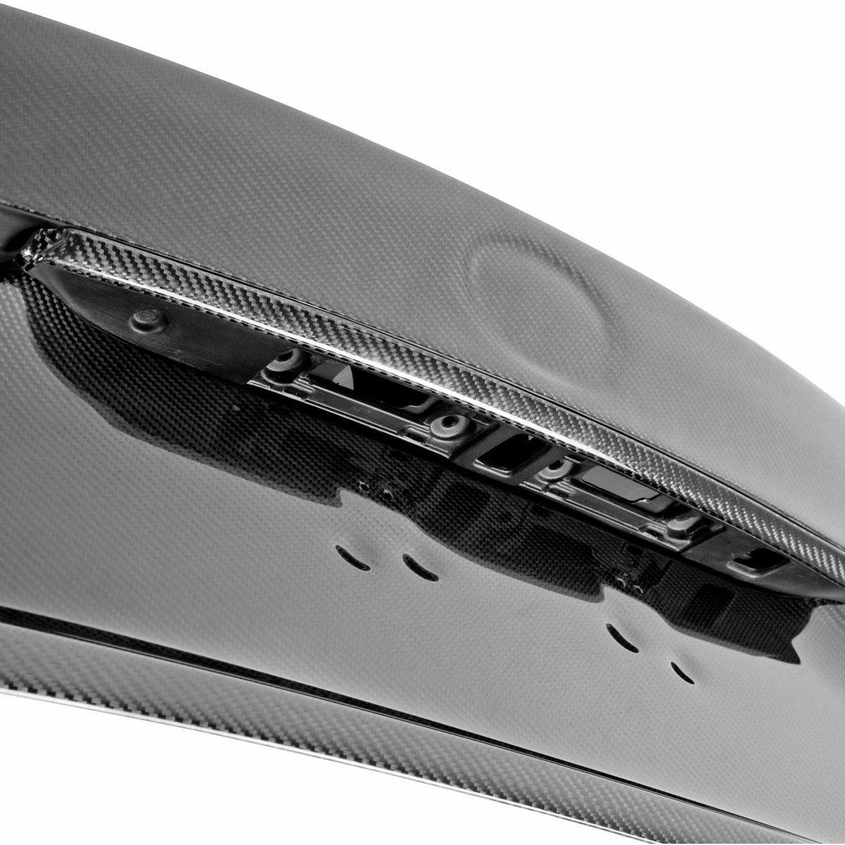 Seibon OE-Style Carbon Fibre Trunk Lid