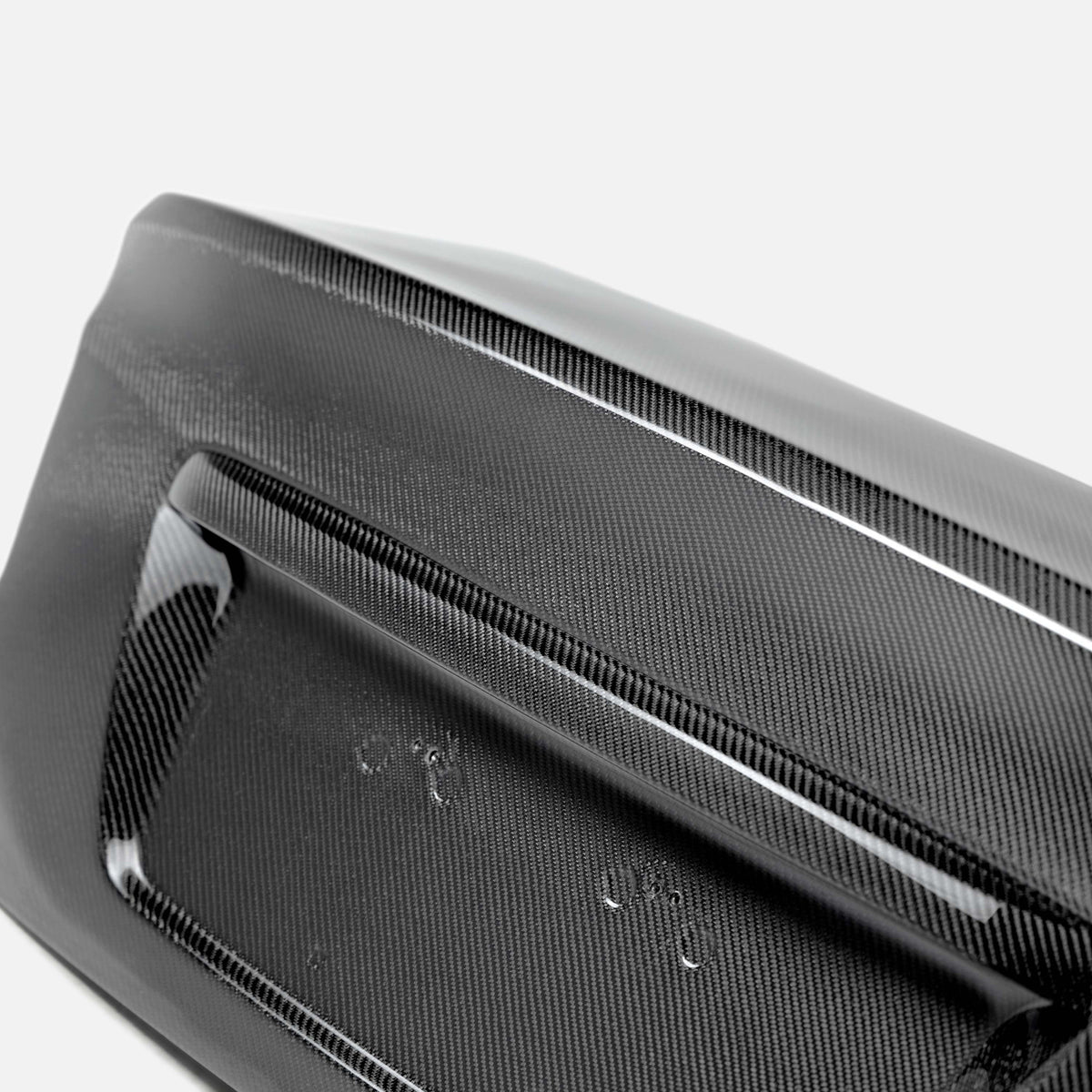 Seibon OE-Style Carbon Fibre Trunk Lid