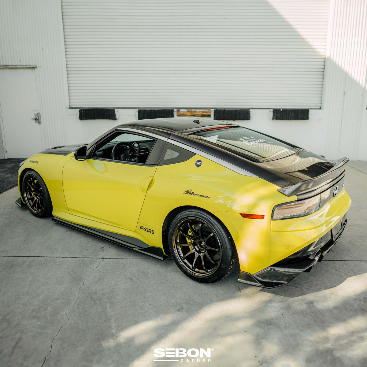 Seibon OE-Style Carbon Fibre Trunk Lid
